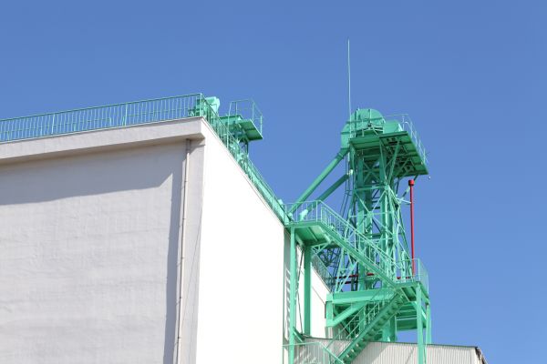 Cost of Industrial Gutter Installation in Elk Grove