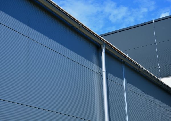 Cost of Industrial Gutter Repair in Elk Grove