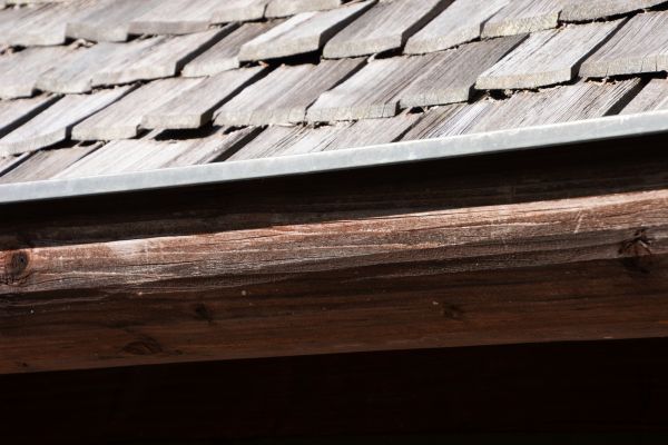 Cost of Wood Rain Gutter Installation in Elk Grove