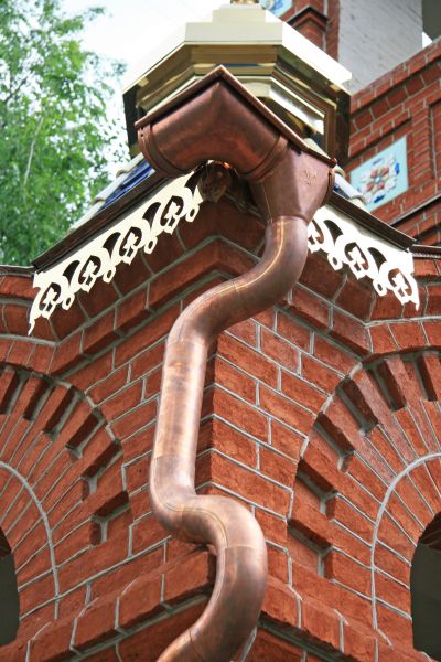 Cost of Church Downspout Installation in Elk Grove