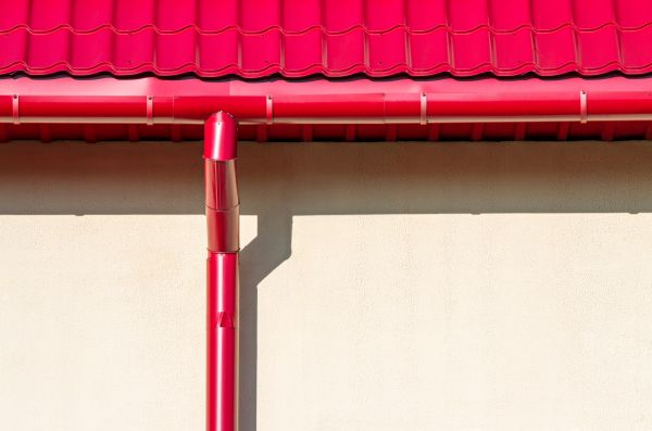 Cost of Downspout Reattachment in Elk Grove
